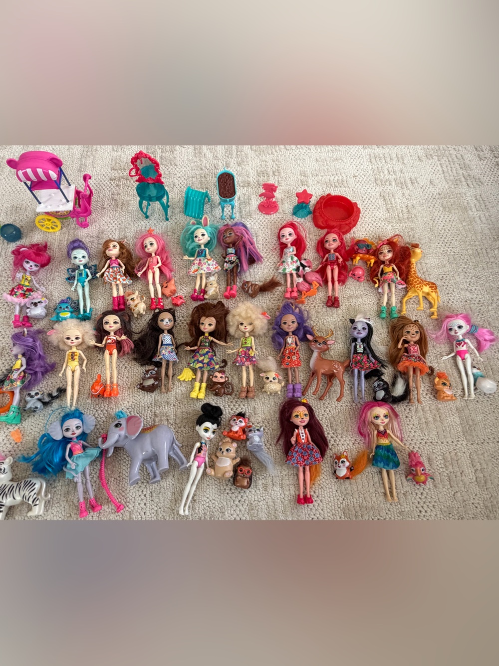 Mattel 2016 Enchantimals Kids Dolls Playset Huge Lot 23 Dolls, Pets More!